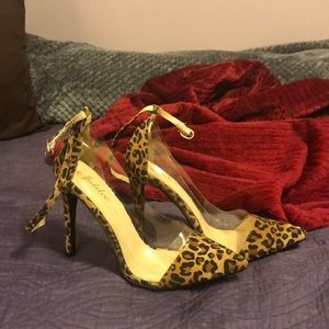Cheetah print heel